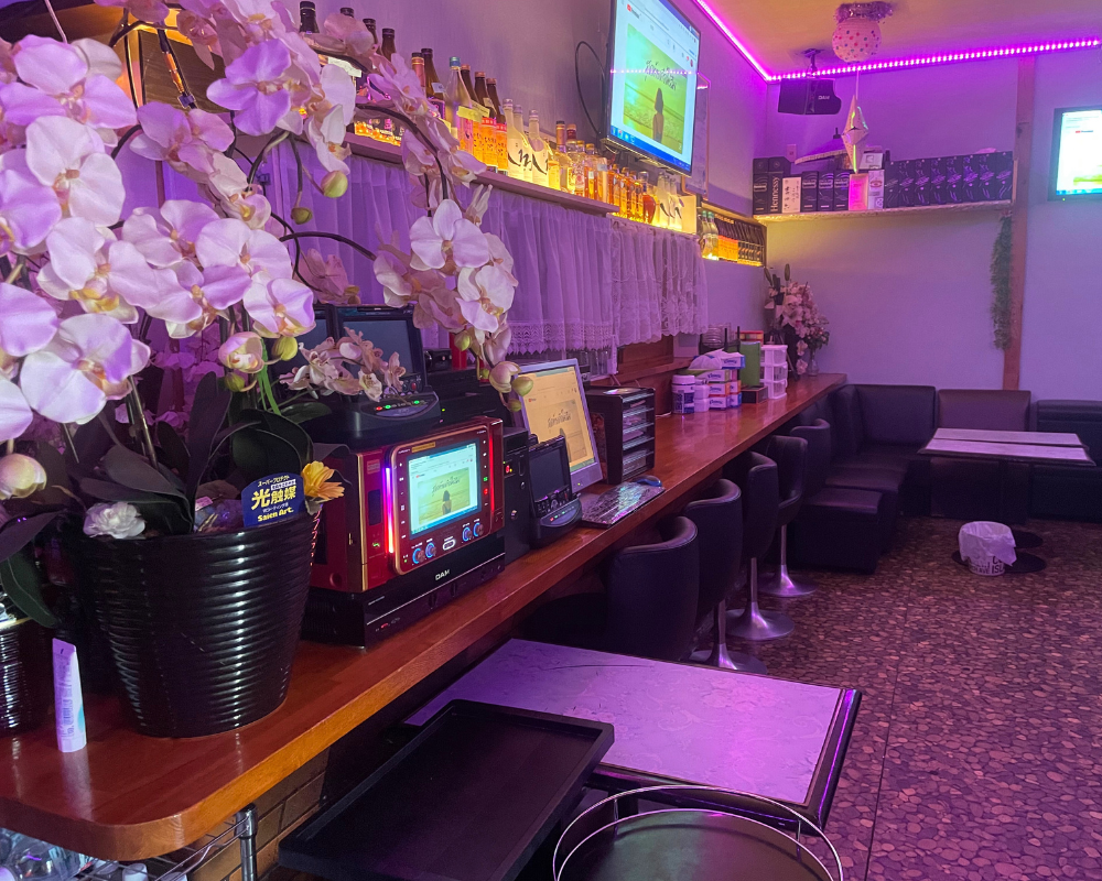 茨城県鉾田市飯名のタイ料理居酒屋・for youの店内風景